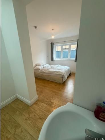 Property photo 3 of 11 Photo 3