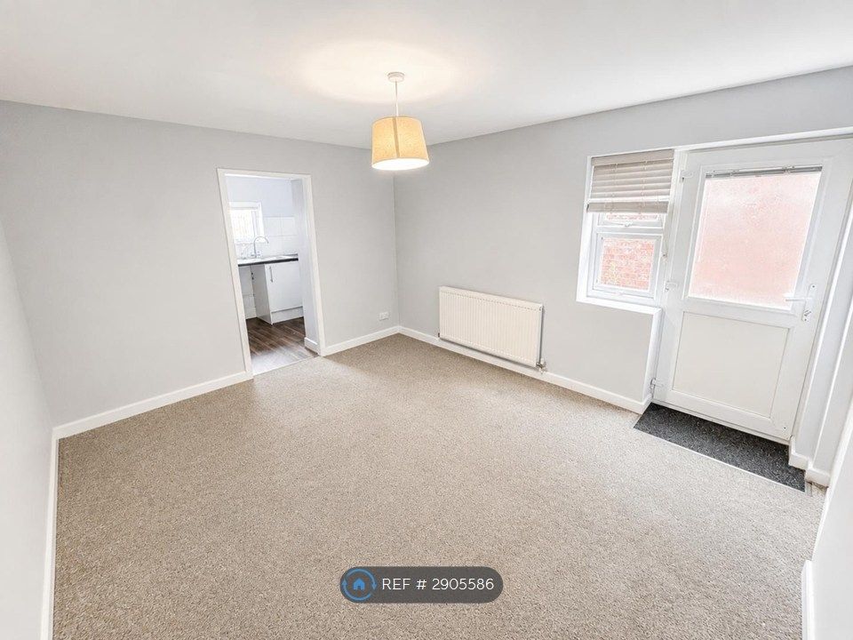 Property photo 2 of 4