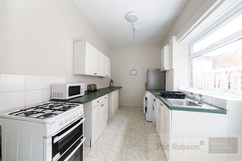 Property photo 2 of 7 249 Helsmsley Road88