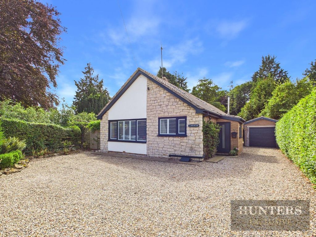 Property photo 1 of 40 Cam03444G0-Pr0125-Still043.Jpg