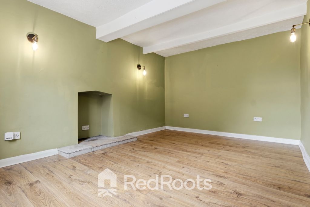 Property photo 2 of 23 5522071