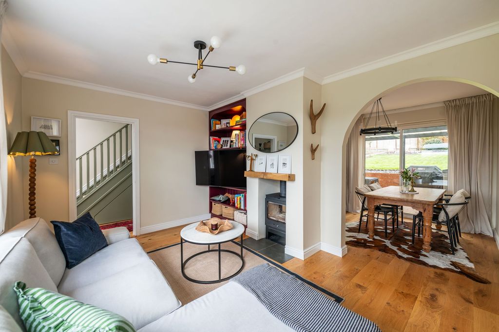 Property photo 3 of 21