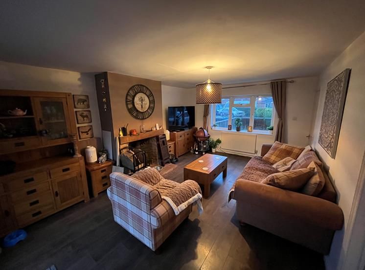 Property photo 3 of 10 Living Room