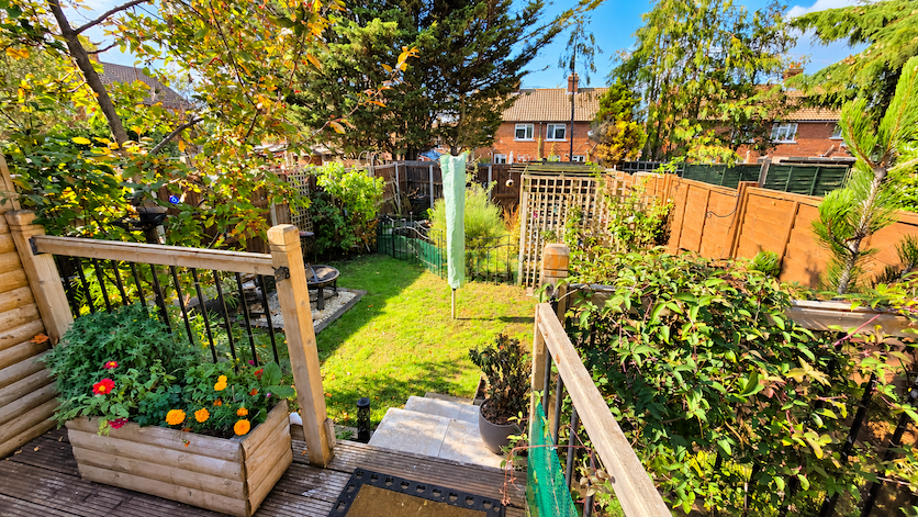 Property photo 3 of 27