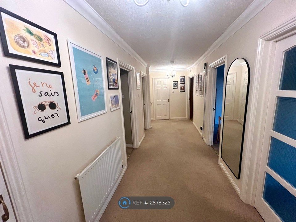 Additional image 14 of 2 bed flat to rentBeach Crescent, Littlehampton BN17