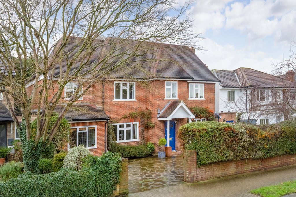 Property photo 1 of 13