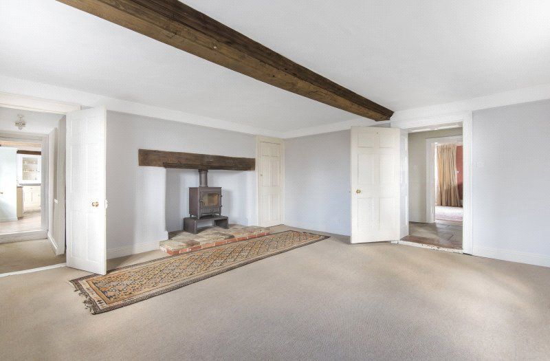Property photo 3 of 9 Sitting Room