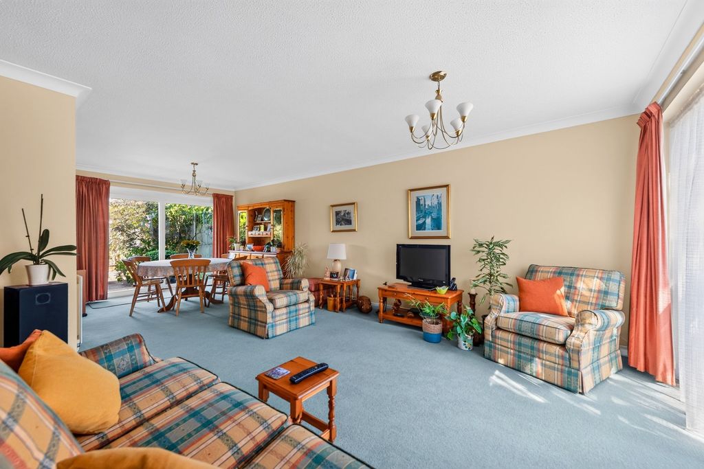 Property photo 3 of 15