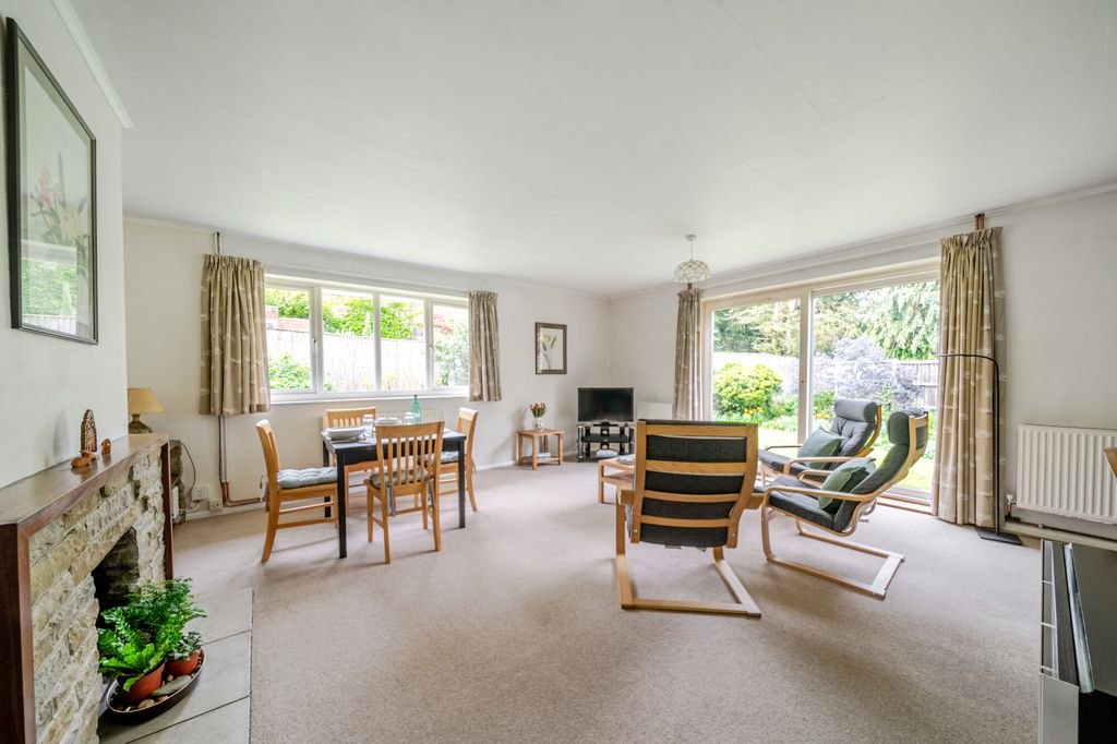 Property photo 3 of 16