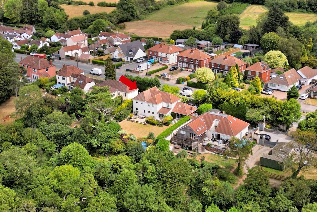 Property photo 1 of 21