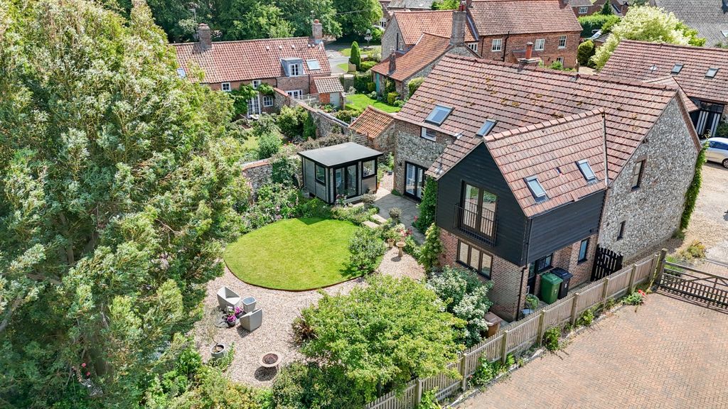 Property photo 1 of 42 4224650