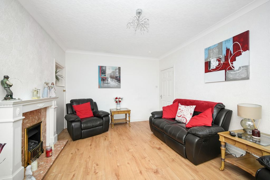 Property photo 3 of 16 Property Image 3