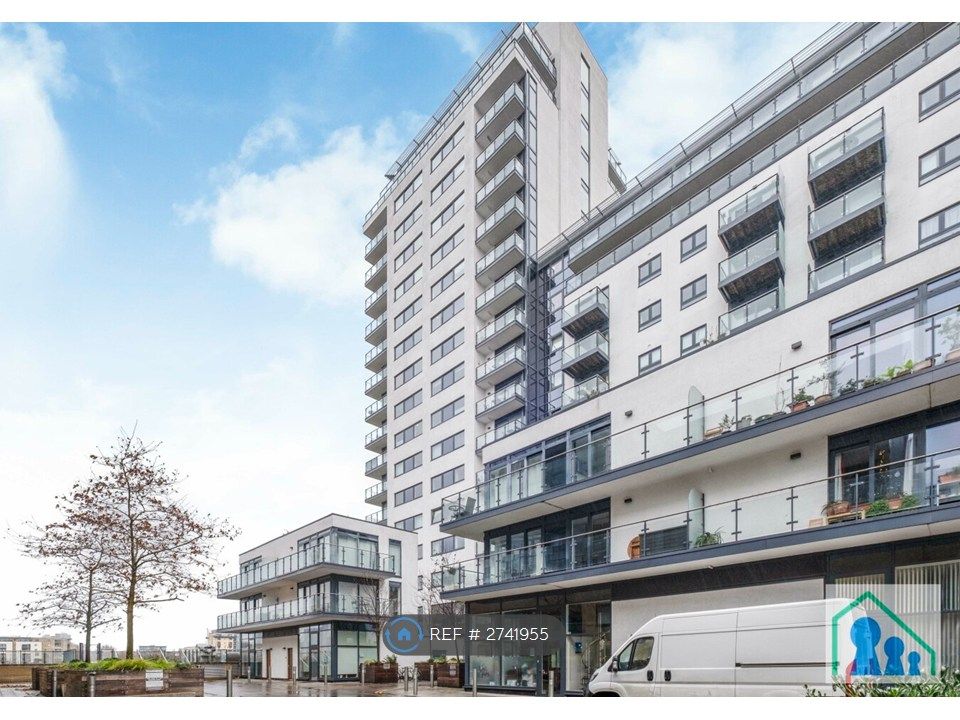 Property photo 1 of 14 Apartment Building