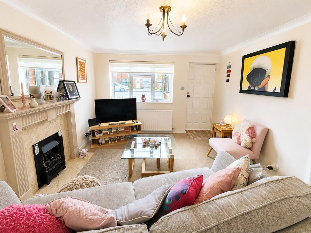 Property photo 2 of 10