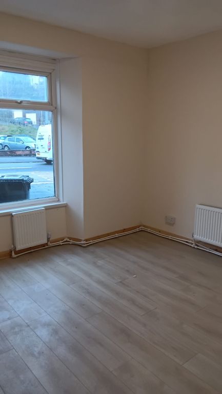 Property photo 2 of 16 Gallery