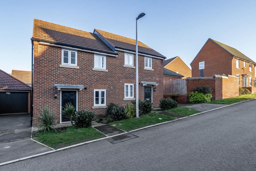 Property photo 1 of 19 External