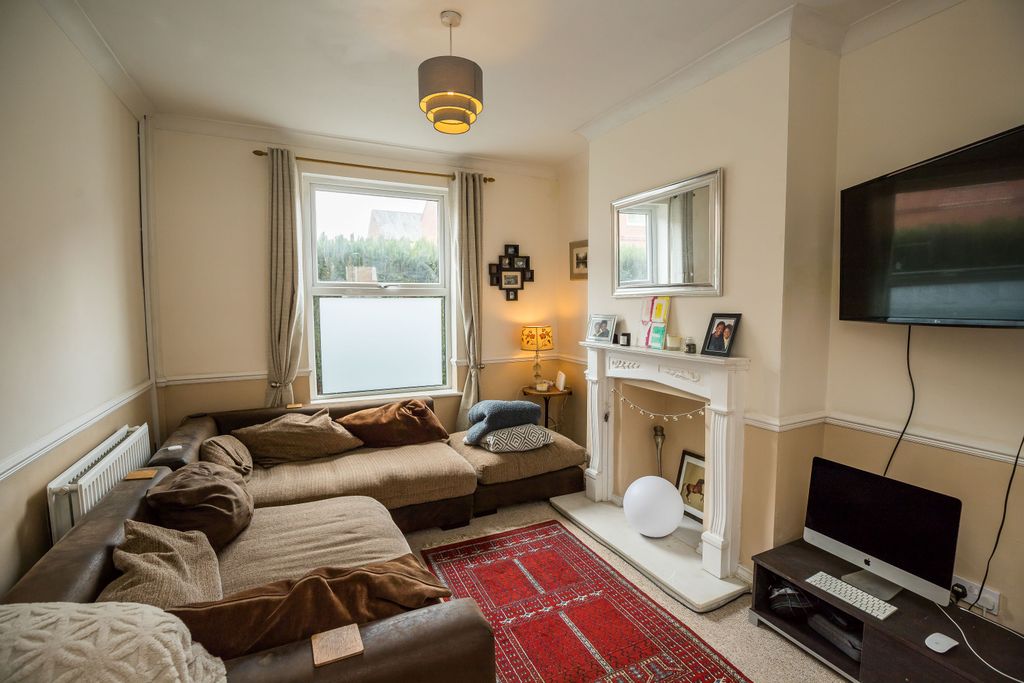 Property photo 2 of 14 Image00005Yopa