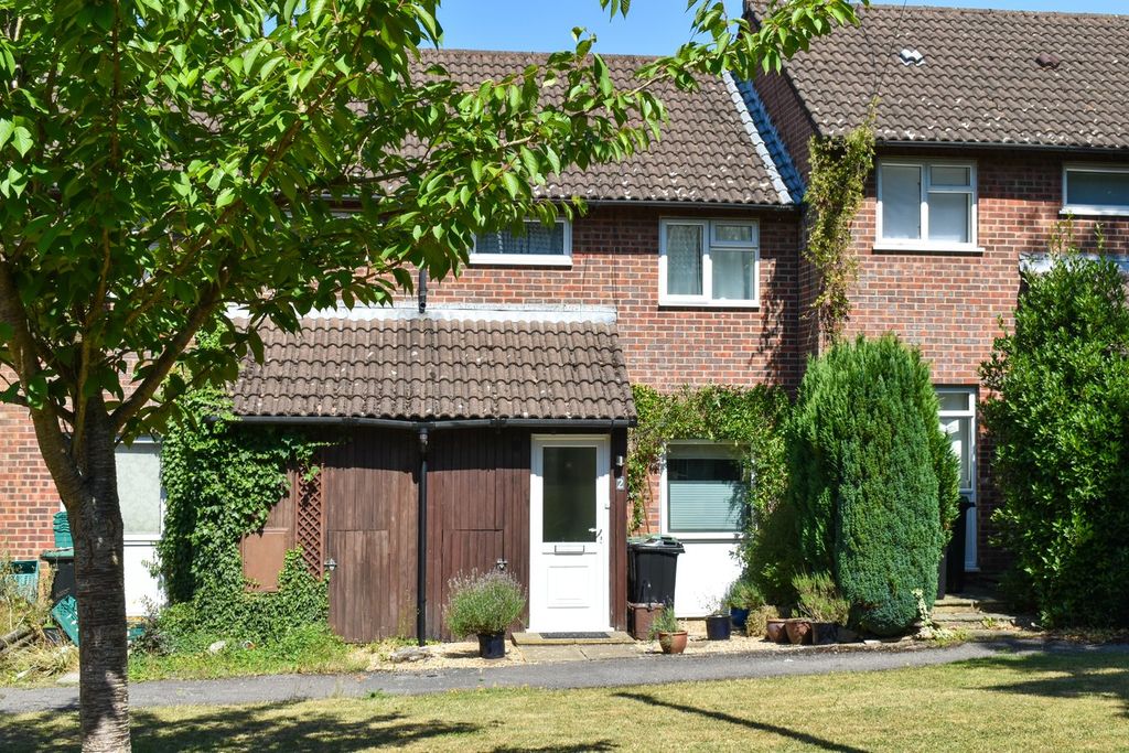 Property photo 1 of 12