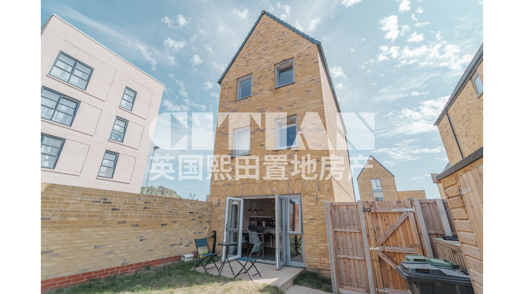 Property photo 1 of 19