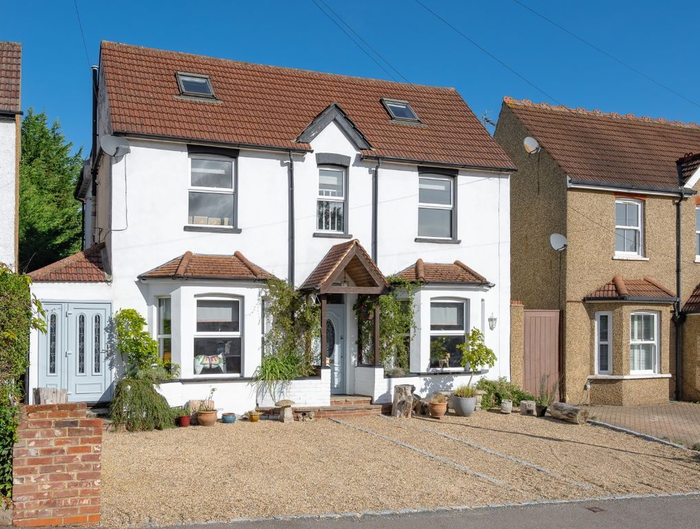 Property photo 1 of 24