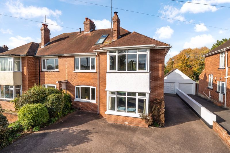 Property photo 1 of 32 Photo 26