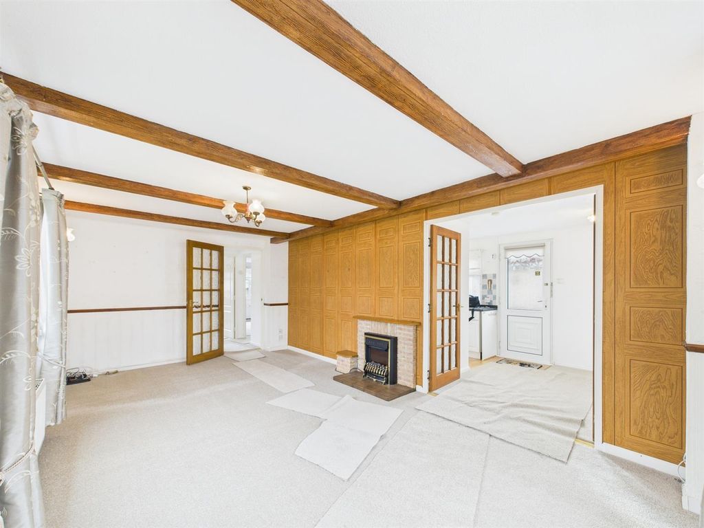 Property photo 2 of 13 Cam04045G0-Pr0059-Still006.Jpg