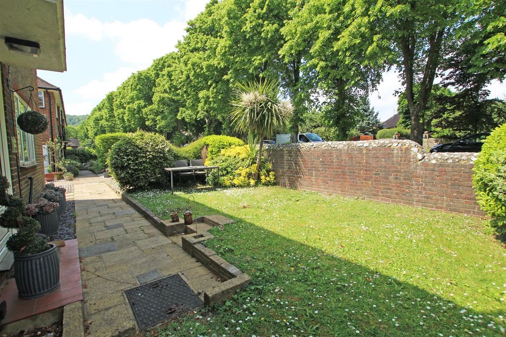 Property photo 2 of 18 Img_0654.Jpg