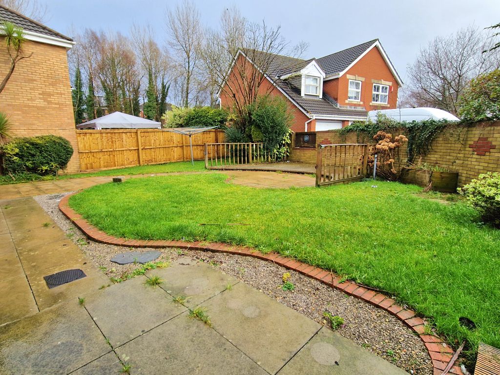 Property photo 2 of 26