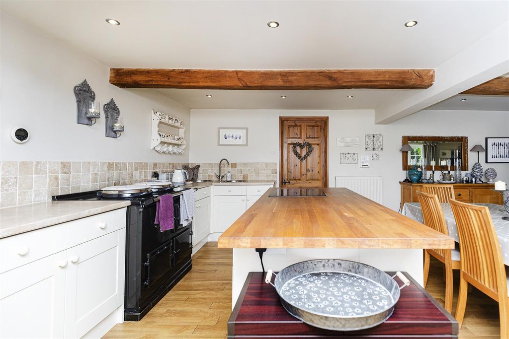 Additional image 17 of 4 bed cottage for saleGawthorpe Green Lane, Lepton, Huddersfield HD5