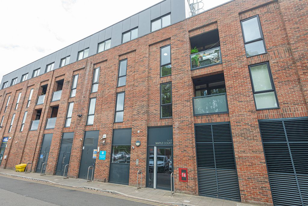 Property photo 2 of 22