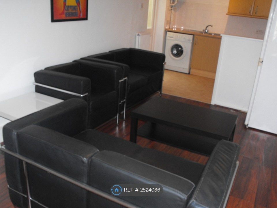 Property photo 2 of 11