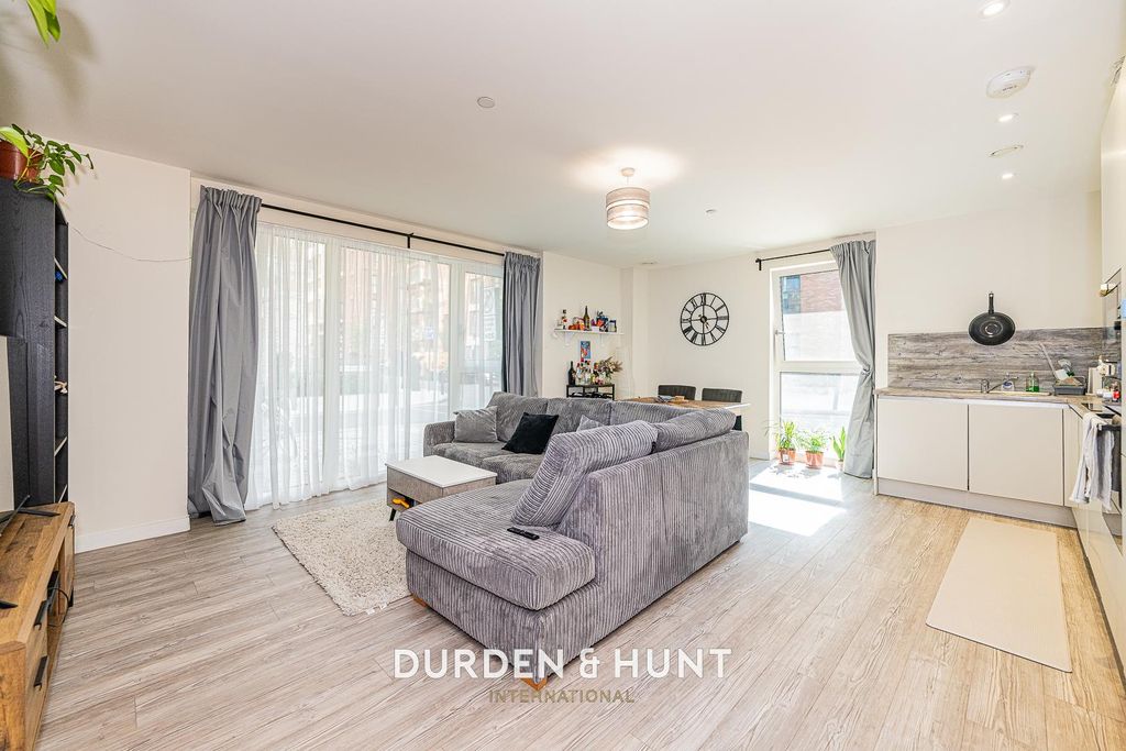 Property photo 2 of 23 Taylor-14.Jpg