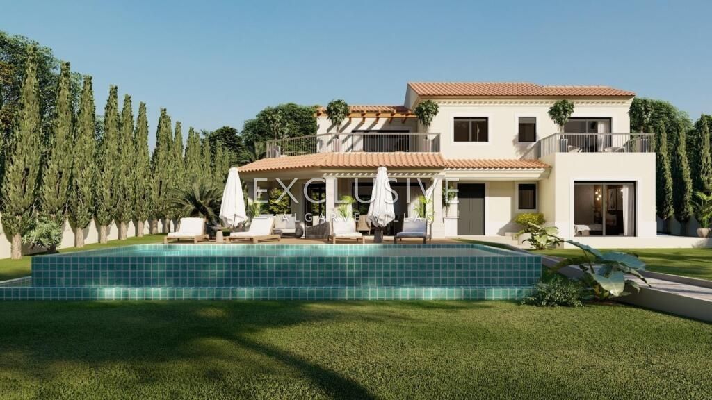 Property photo 2 of 44