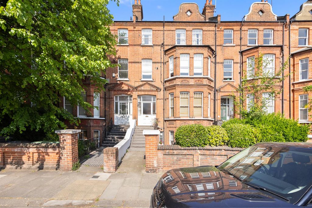 Property photo 3 of 14