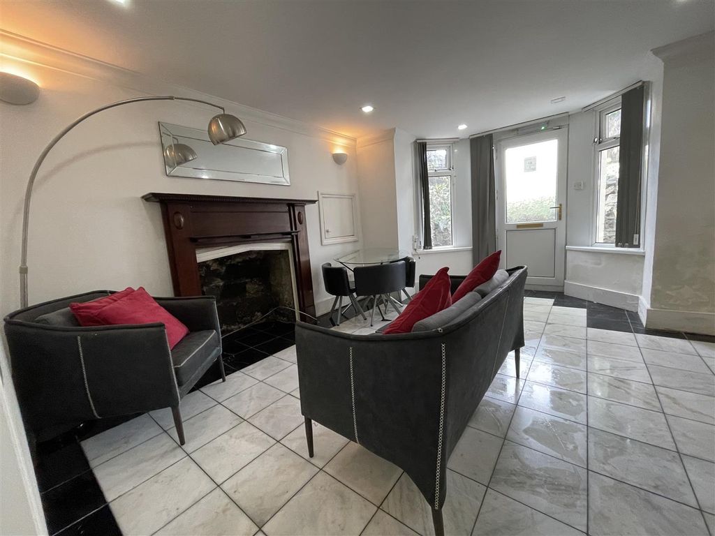 Property photo 3 of 10 Img_5070.Jpg