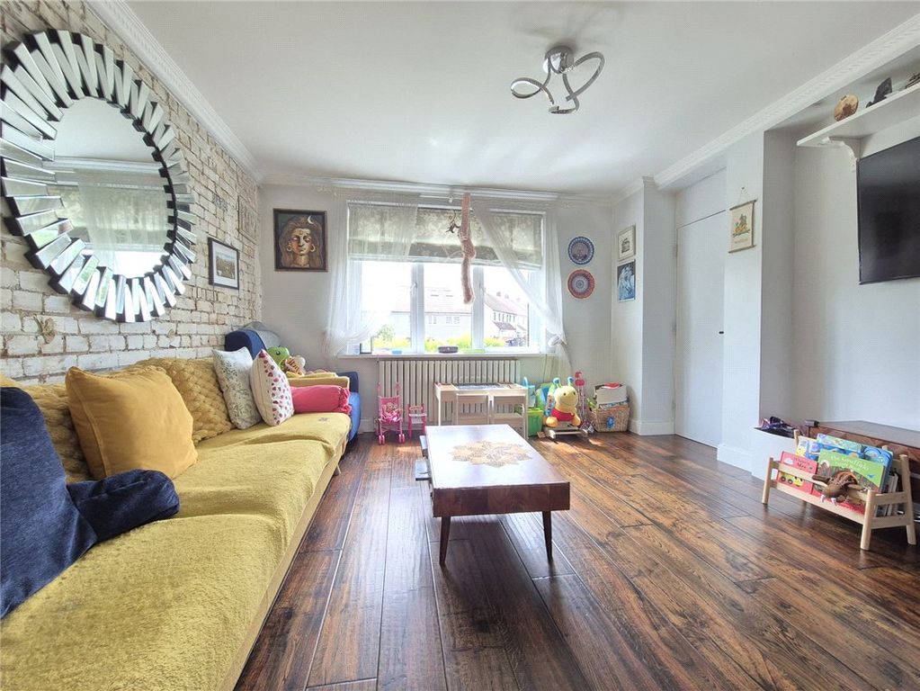Property photo 3 of 14 Picture No. 33