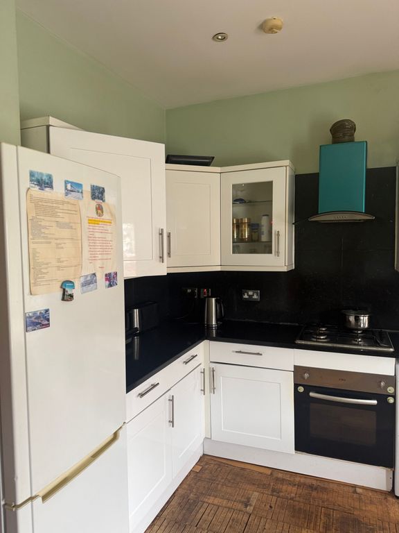 Property photo 1 of 5 Kitchen