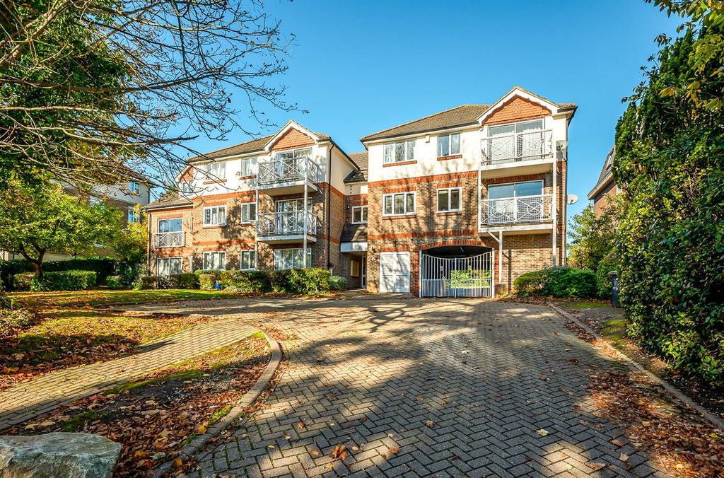 Property photo 1 of 10 Front.Jpg