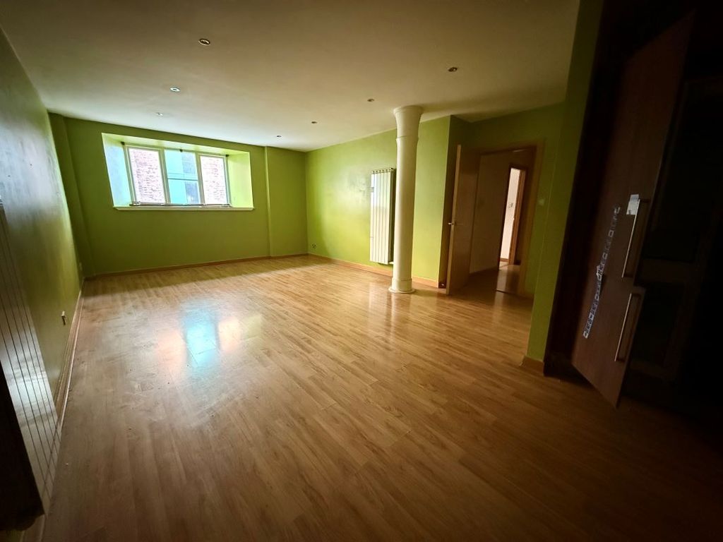 Property photo 3 of 7 Image 3