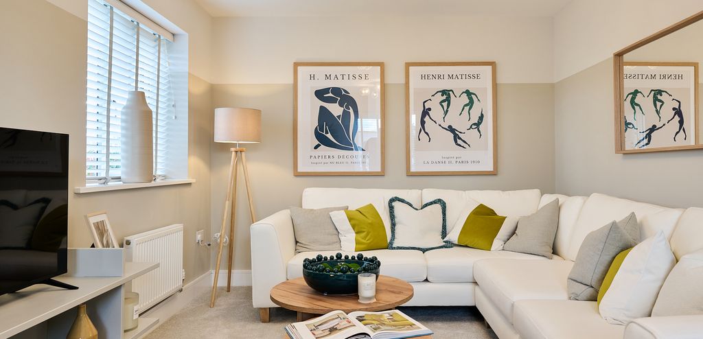 Property photo 2 of 34