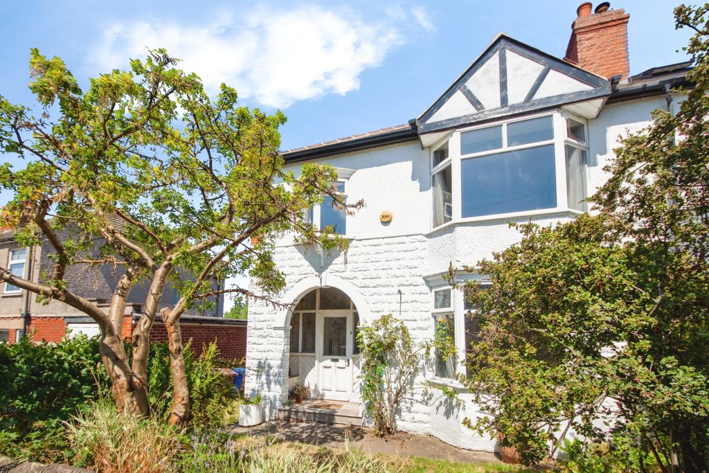 Property photo 1 of 24