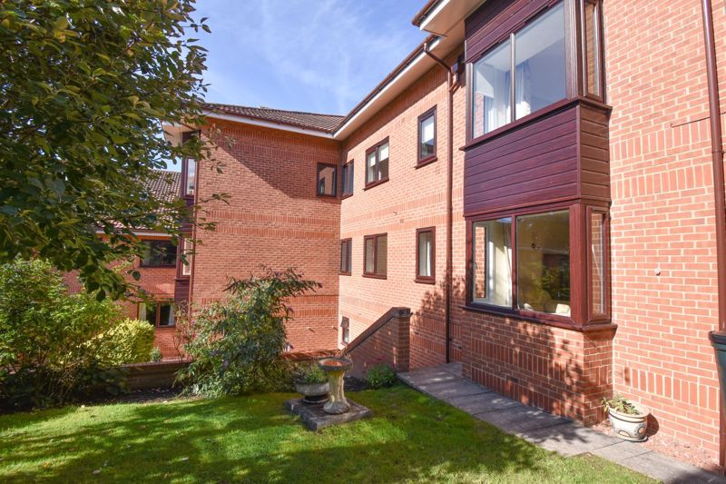 Property photo 1 of 8 Photo 1