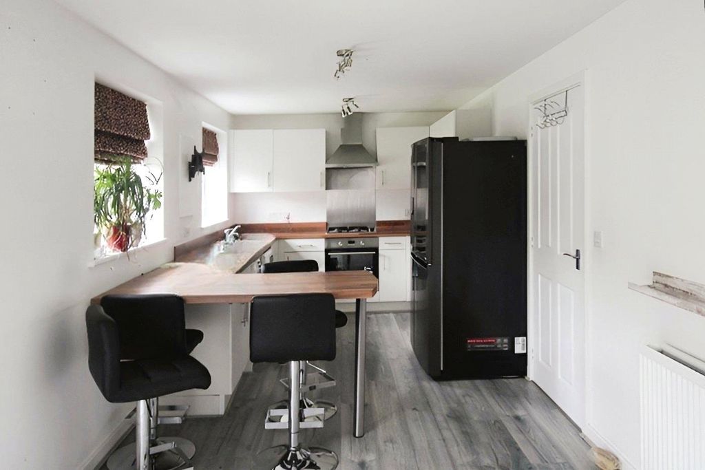 Property photo 3 of 6 Picture No. 07