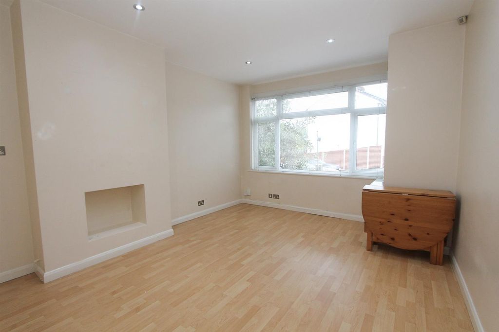 Property photo 2 of 20 Img_0099.Jpg