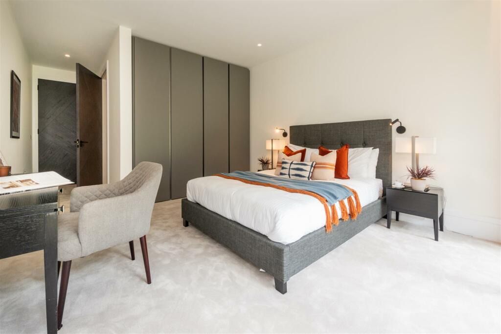 Property photo 3 of 3