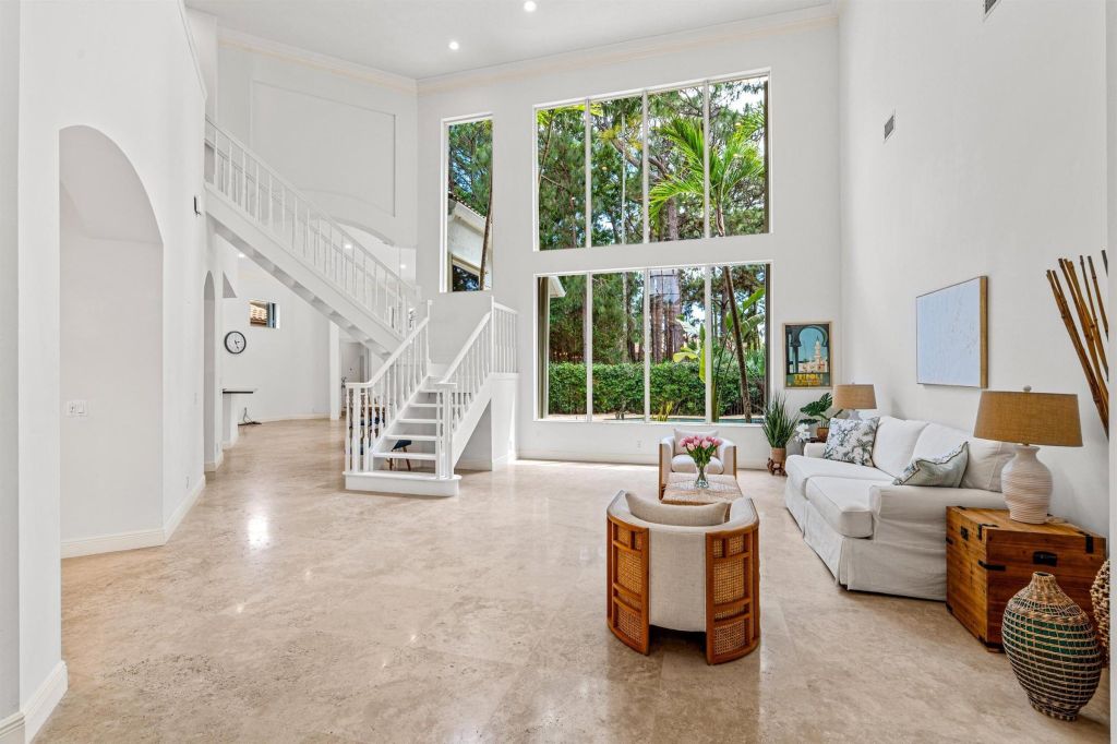 Property photo 2 of 10 <Alttext/>