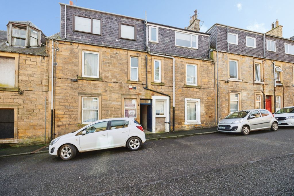 Property photo 1 of 15 Front View