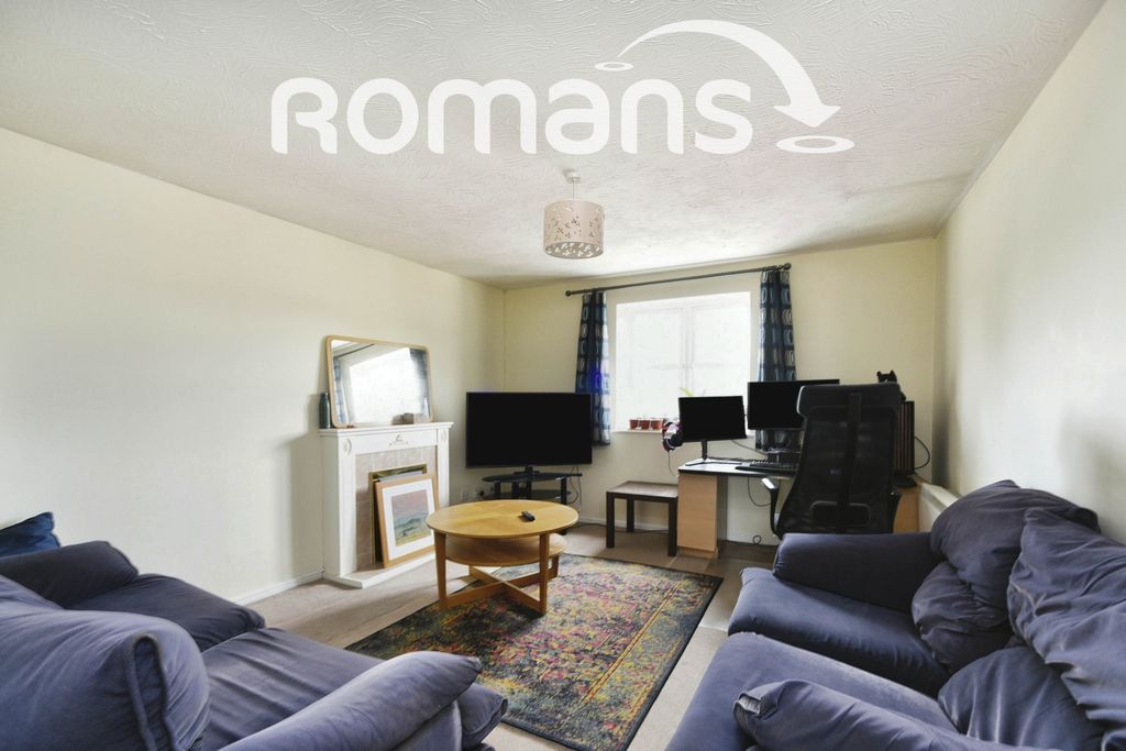 Property photo 3 of 5 3