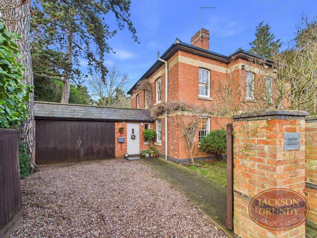 Property photo 1 of 31 Weedon Road