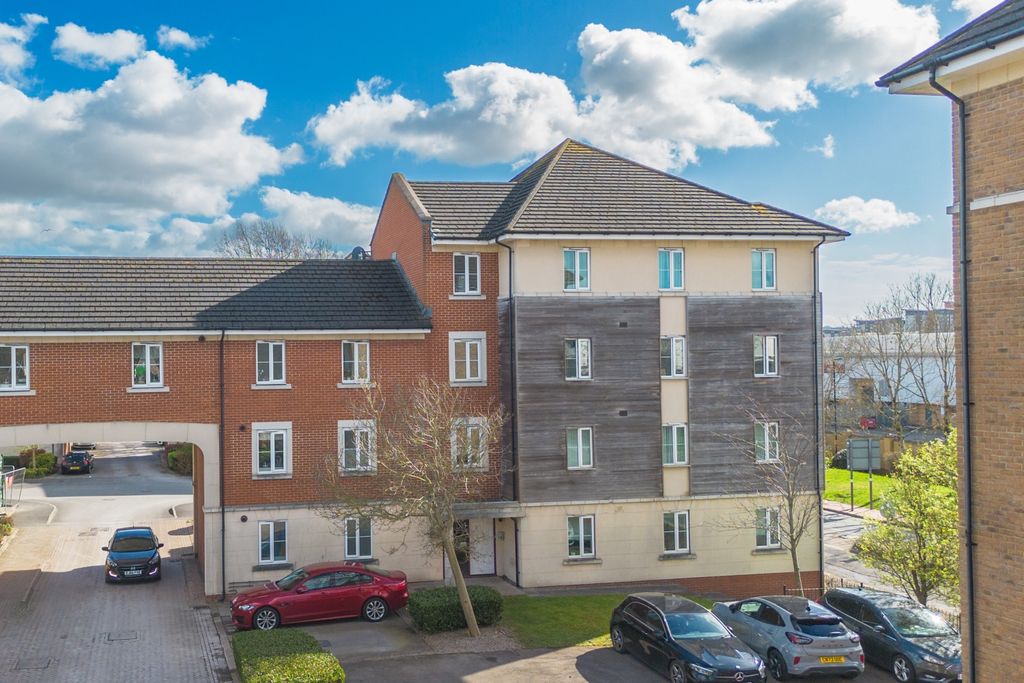 Property photo 2 of 12 Dji_0307